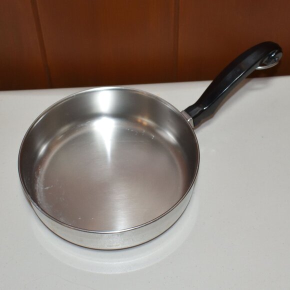 Vintage Farberware 1-Quart (7-inch) Saute Pan Stainless Steel Aluminum Clad - Picture 2 of 15